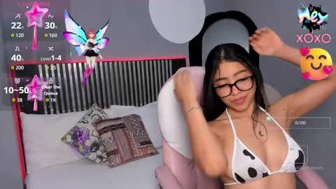 Snapshot of sky_winter chatting on 10/18/25, 03:57 S O F I online show from 10/18/25, 03:57