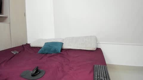 skyblowjob000 online show from 10/28/25, 03:32