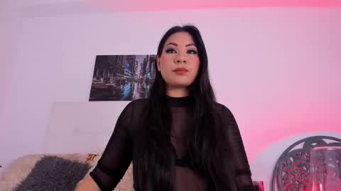 Snapshot of skydarkblue chatting on 01/04/25, 04:23 skydarkblue online show from 01/04/25, 04:23