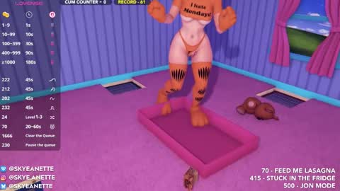 Snapshot of skyeanette chatting on 10/26/25, 01:11 SkyeAnette online show from 10/26/25, 01:11