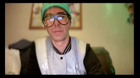 IAN HARD online show from 07/18/26, 01:59