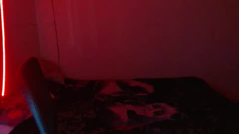 Snapshot of skykar chatting on 11/28/25, 02:58 reep online show from 11/28/25, 02:58