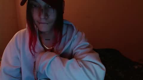 Snapshot of skykar chatting on 11/30/25, 04:38 reep online show from 11/30/25, 04:38