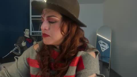 Snapshot of skylar__desire chatting on 10/06/25, 02:47 skylar__desire online show from 10/06/25, 02:47