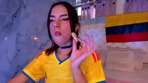 skyler_rouse online show from 06/17/26, 07:37