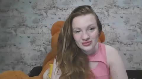 Skyler online show from 09/12/25, 03:45