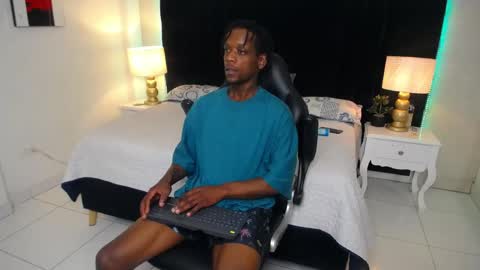 SKYLERBIGXXX online show from 06/06/26, 04:39