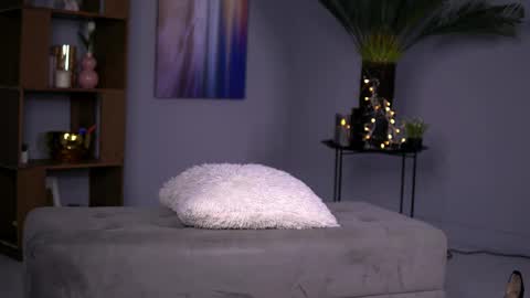 Skyler online show from 05/18/26, 03:35
