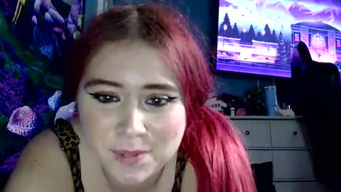skylerrayy online show from 02/09/26, 08:18