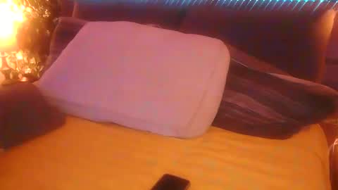 skyonetoo3 online show from 09/28/25, 01:22