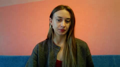 Snapshot of skyremnant chatting on 12/15/25, 09:13 skyremnant online show from 12/15/25, 09:13