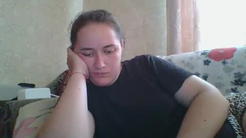 skyressie333 online show from 06/08/26, 12:38