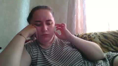 skyressie333 online show from 06/13/26, 06:00