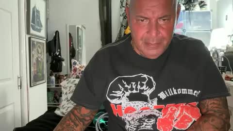 skysthelimit463076 online show from 09/12/25, 01:28