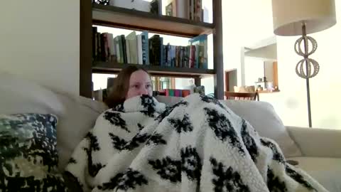 Sky Winters online show from 11/03/25, 04:19