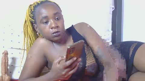 Bella online show from 02/25/25, 06:25