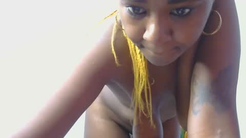 Bella online show from 03/05/25, 10:00