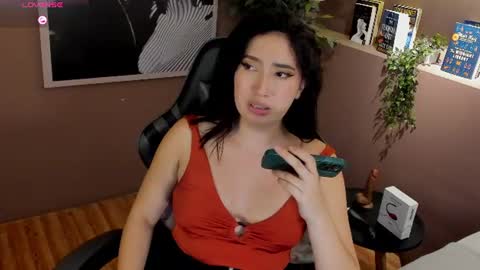Snapshot of skyylee_ chatting on 07/15/26, 04:56 abby online show from 07/15/26, 04:56