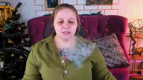 Snapshot of sladadeew chatting on 01/09/26, 09:12 Slada Deew online show from 01/09/26, 09:12
