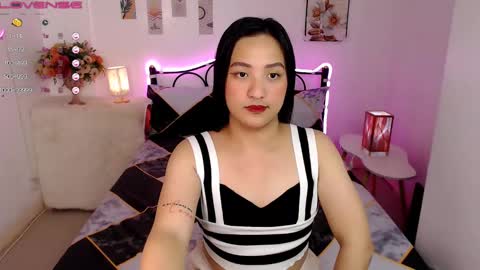 Snapshot of slave_amanda69 chatting on 02/17/25, 03:58 Queen Cyrine online show from 02/17/25, 03:58