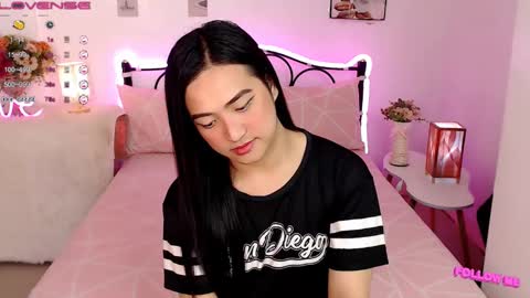 Snapshot of slave_amanda69 chatting on 03/08/25, 03:06 Queen Cyrine online show from 03/08/25, 03:06