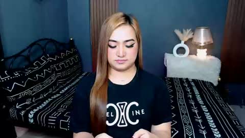 Queen Cyrine online show from 07/23/26, 01:58