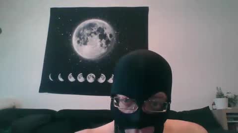 Snapshot of slaveforgodess chatting on 02/14/25, 09:56 slaveforgodess online show from 02/14/25, 09:56