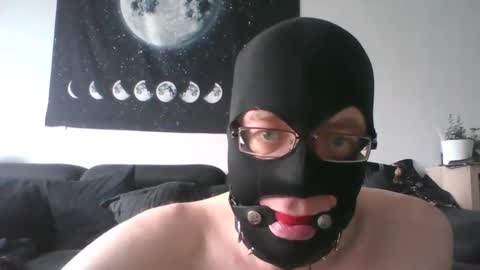 Snapshot of slaveforgodess chatting on 02/26/25, 10:26 slaveforgodess online show from 02/26/25, 10:26