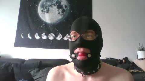 Snapshot of slaveforgodess chatting on 02/27/25, 10:48 slaveforgodess online show from 02/27/25, 10:48