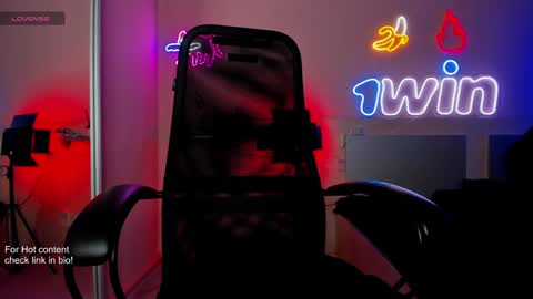 Slemgem Amy  friends online show from 12/04/24, 06:39
