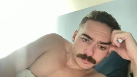 Snapshot of slickmass chatting on 11/03/25, 02:13 SlickMass online show from 11/03/25, 02:13