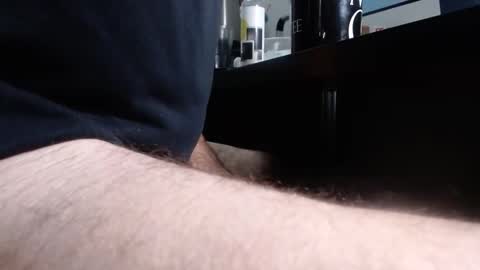 Snapshot of sliderguy699 chatting on 09/25/25, 11:58 sliderguy699 online show from 09/25/25, 11:58