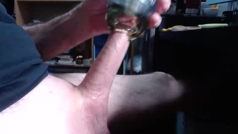 Snapshot of sliderguy699 chatting on 12/04/25, 02:54 sliderguy699 online show from 12/04/25, 02:54