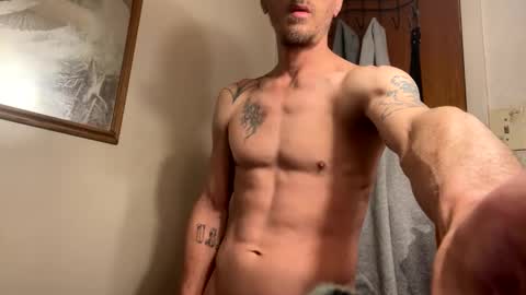 Snapshot of slim315488 chatting on 01/26/25, 08:56 slim315488 online show from 01/26/25, 08:56