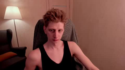 Snapshot of slim_andy chatting on 02/13/25, 01:48 Andy online show from 02/13/25, 01:48