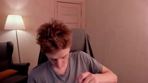 Snapshot of slim_andy chatting on 02/14/25, 07:28 Andy online show from 02/14/25, 07:28