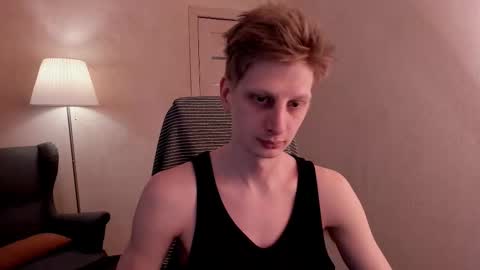 Snapshot of slim_andy chatting on 02/16/25, 01:49 Andy online show from 02/16/25, 01:49