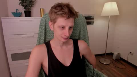 Andy online show from 10/05/25, 10:35