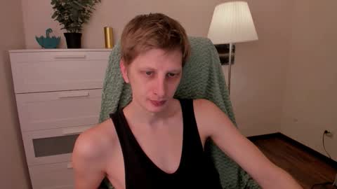 Snapshot of slim_andy chatting on 11/02/25, 10:39 Andy online show from 11/02/25, 10:39