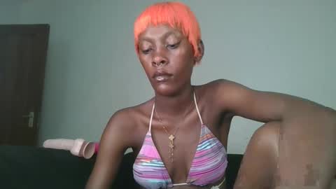 Snapshot of slim_bitch_ chatting on 03/03/26, 07:20 becky online show from 03/03/26, 07:20