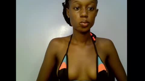 Snapshot of slim_candy12 chatting on 06/04/26, 07:36 Lily online show from 06/04/26, 07:36