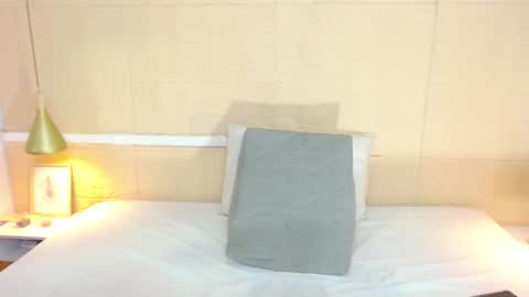 Snapshot of slim_chocobar18 chatting on 12/20/24, 01:54 slim_chocobar18 online show from 12/20/24, 01:54