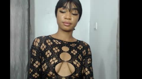 Slim ebonygirl4 online show from 12/17/25, 06:52