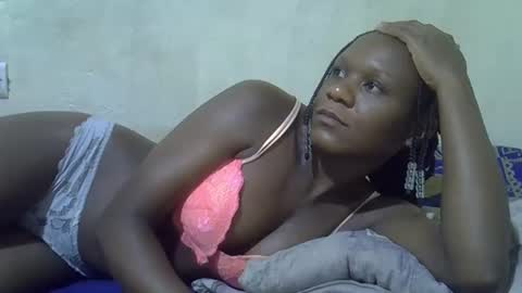 slim_girl3 online show from 02/11/25, 07:54