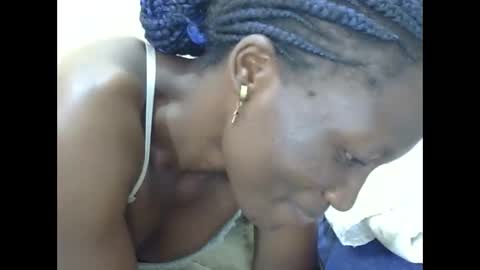 slim_kiteey online show from 11/23/25, 09:53