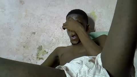 slim long01 online show from 11/29/25, 09:23