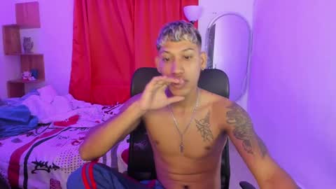 slim_master12 online show from 02/14/25, 10:17