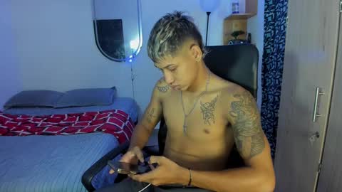 slim_master12 online show from 03/09/25, 09:14