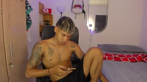 slim_master12 online show from 03/11/25, 11:15