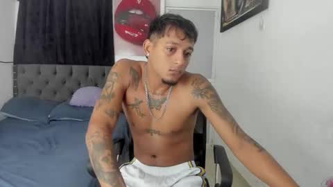 slim_master12 online show from 03/24/26, 12:37